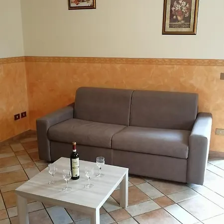 L'antico Borgo, Un Mix Di Storia E Romanticismo Lierna