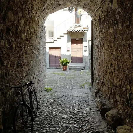 L'antico Borgo, Un Mix Di Storia E Romanticismo Semesterbostad Lierna