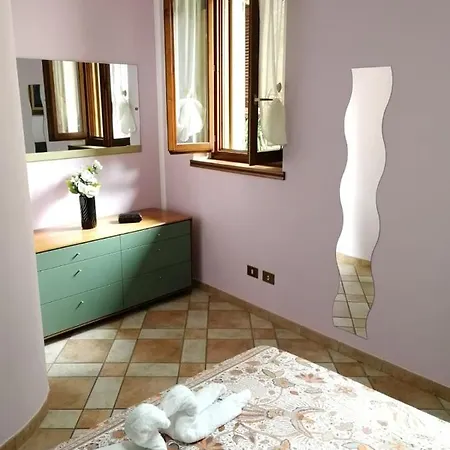 L'antico Borgo, Un Mix Di Storia E Romanticismo * Lierna